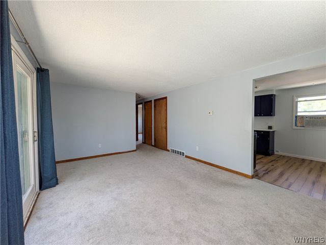 418 Springville Avenue, Amherst, NY 14226