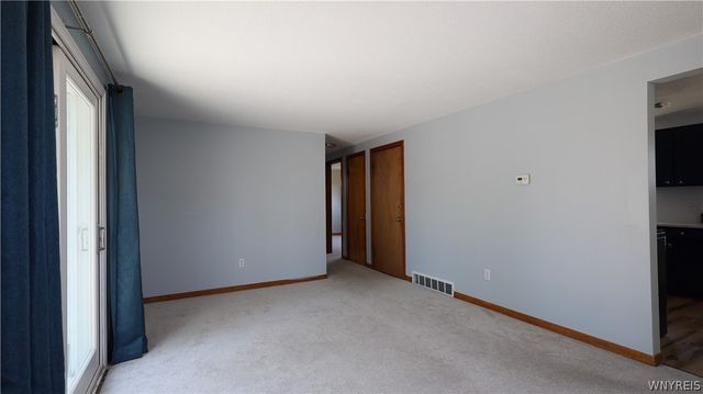 418 Springville Avenue, Amherst, NY 14226