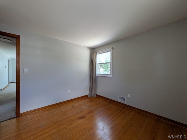 418 Springville Avenue, Amherst, NY 14226