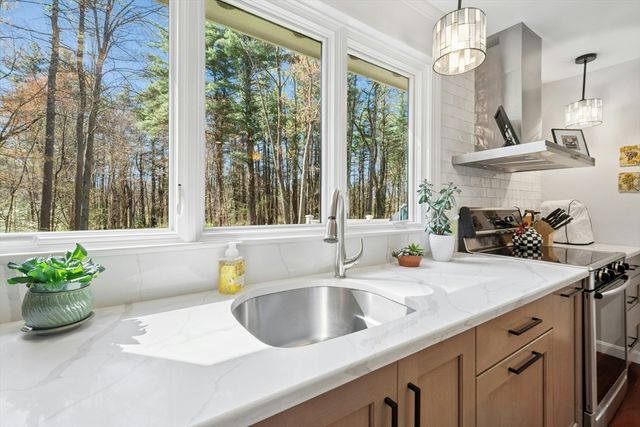 20 Hynes, Harvard, MA 01451