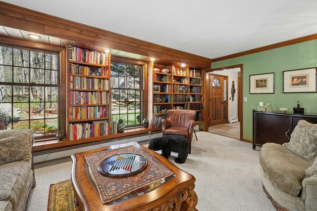 20 Hynes, Harvard, MA 01451