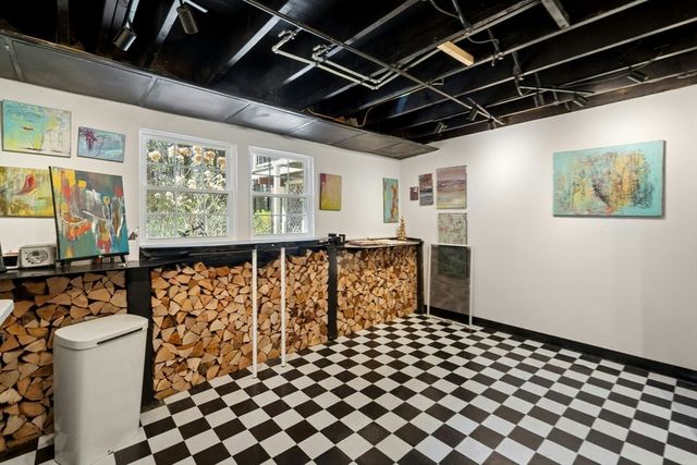 20 Hynes, Harvard, MA 01451