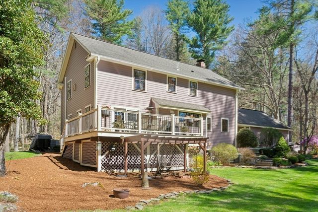 20 Hynes, Harvard, MA 01451