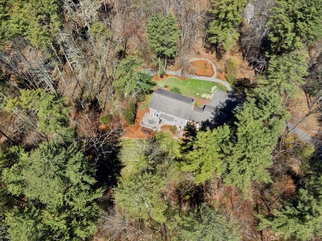 20 Hynes, Harvard, MA 01451