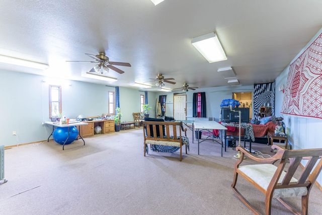 000 Highway 63, Mammoth Spring, AR 72554
