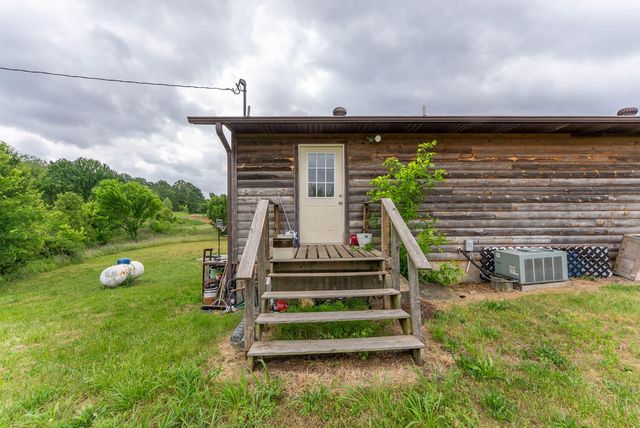 000 Highway 63, Mammoth Spring, AR 72554