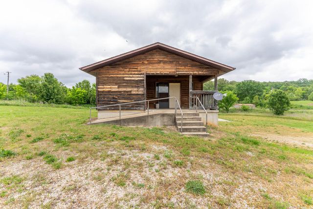 000 Highway 63, Mammoth Spring, AR 72554