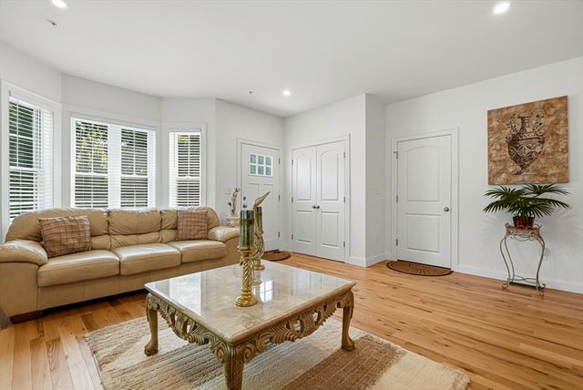 2 Harmony Way 2, Medway, MA 02053
