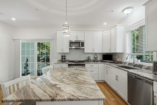 2 Harmony Way 2, Medway, MA 02053
