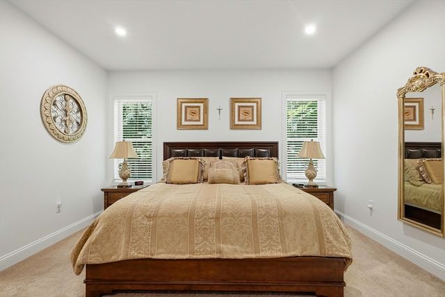 2 Harmony Way 2, Medway, MA 02053