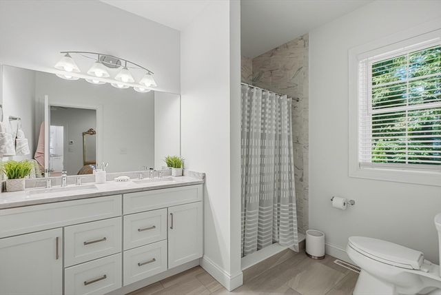 2 Harmony Way 2, Medway, MA 02053