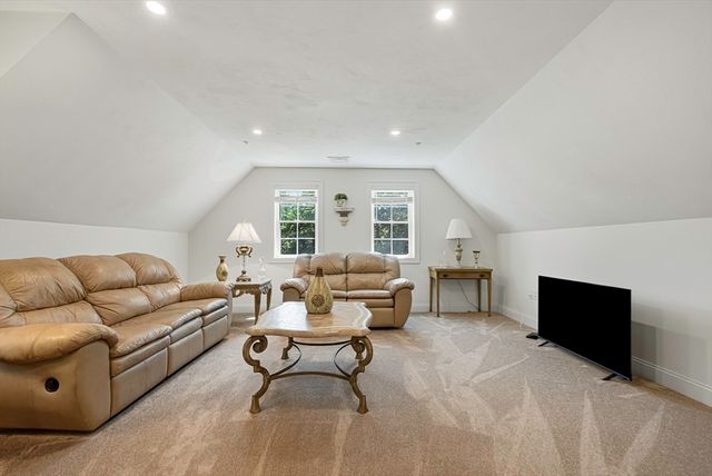 2 Harmony Way 2, Medway, MA 02053