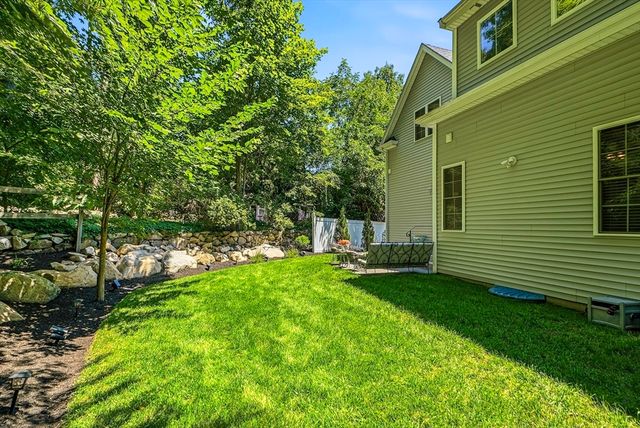 2 Harmony Way 2, Medway, MA 02053