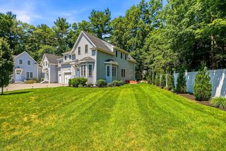 2 Harmony Way 2, Medway, MA 02053