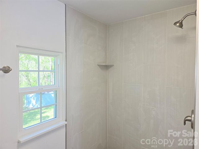 267 Beaverdam Street, Canton, NC 28716