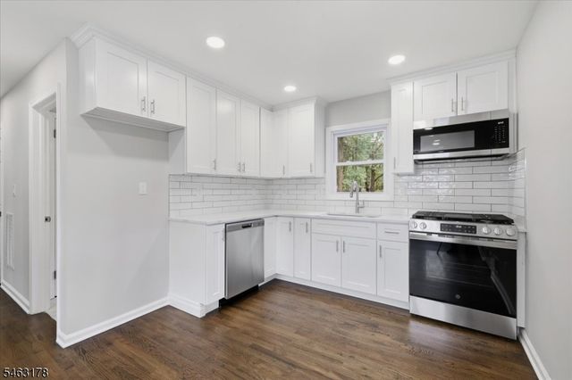 127 Brahma Ave, Bridgewater Twp., NJ 08807