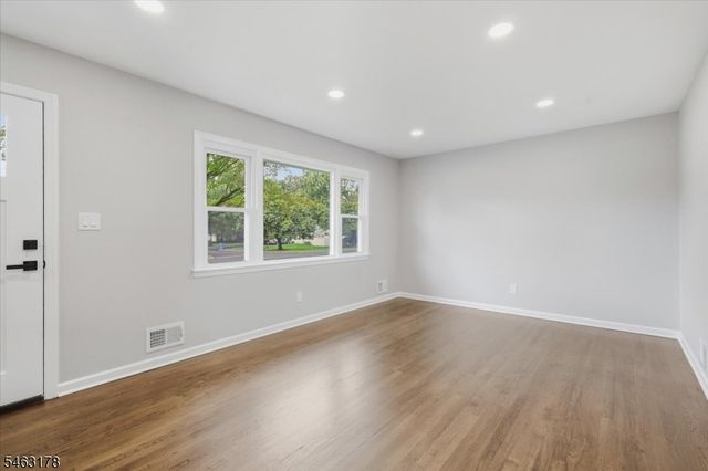 127 Brahma Ave, Bridgewater Twp., NJ 08807