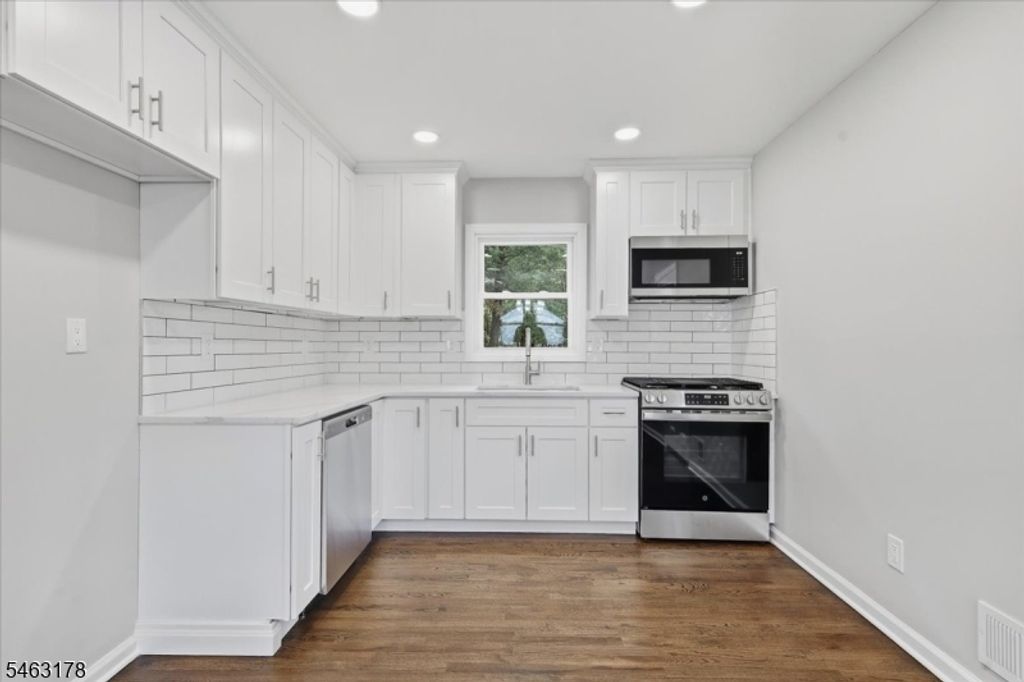 127 Brahma Ave, Bridgewater Twp., NJ 08807 — photo 4