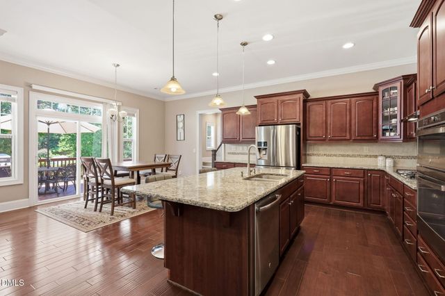 512 Slate Creek Place, Cary, NC 27519