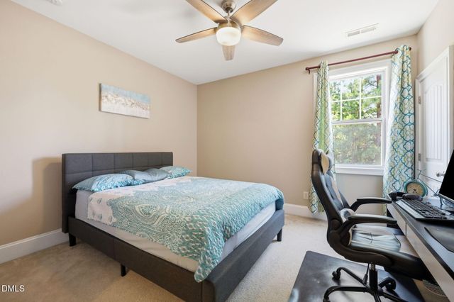 512 Slate Creek Place, Cary, NC 27519