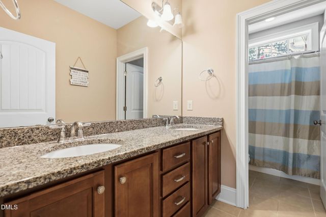 512 Slate Creek Place, Cary, NC 27519