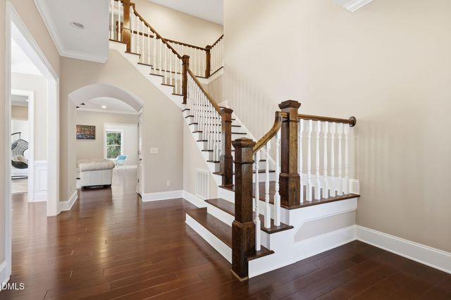 512 Slate Creek Place, Cary, NC 27519