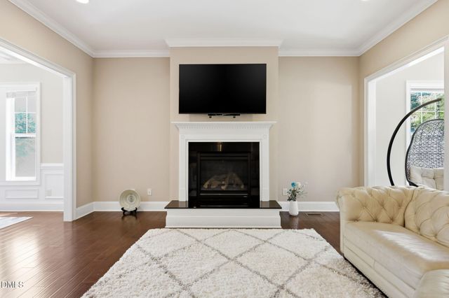 512 Slate Creek Place, Cary, NC 27519