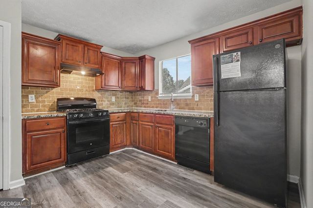706 Durham Crossing, Stone Mountain, GA 30083