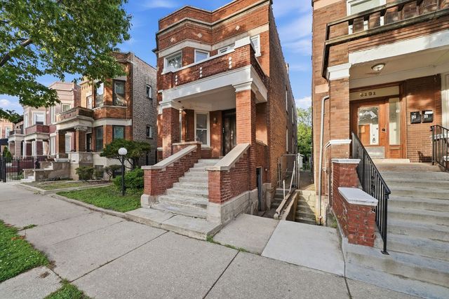 6127 S Champlain Avenue S, Chicago, IL 60637