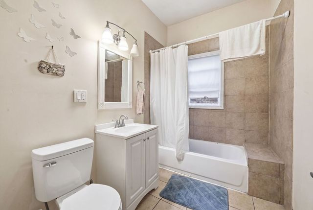 6127 S Champlain Avenue S, Chicago, IL 60637