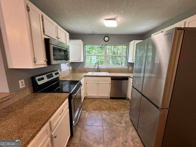 160 Lake Wellington Drive, Kingsland, GA 31548