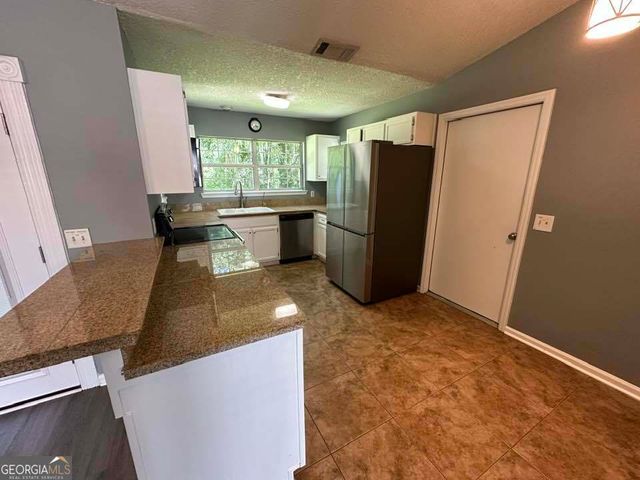 160 Lake Wellington Drive, Kingsland, GA 31548