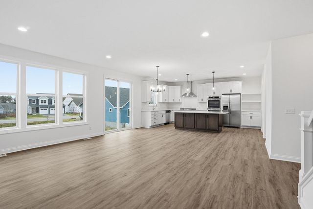 7839 Austin Path, Inver Grove Heights, MN 55077