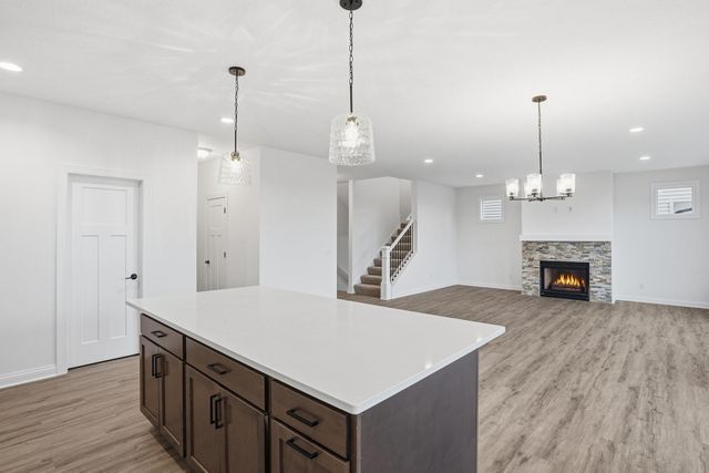 7839 Austin Path, Inver Grove Heights, MN 55077