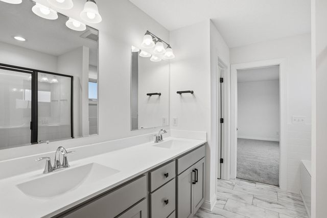 7839 Austin Path, Inver Grove Heights, MN 55077