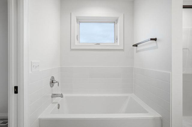 7839 Austin Path, Inver Grove Heights, MN 55077