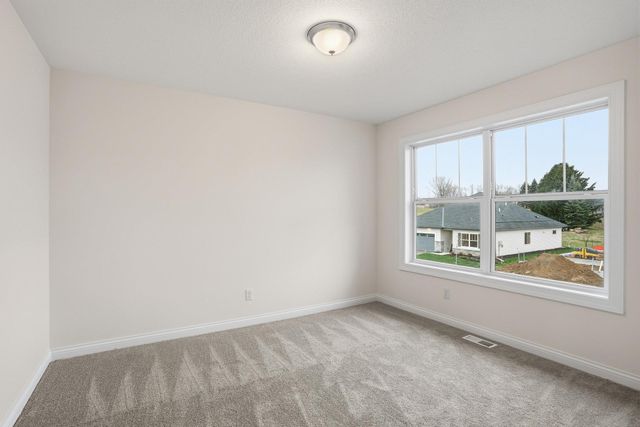 7839 Austin Path, Inver Grove Heights, MN 55077