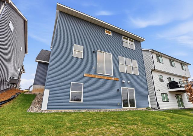 7839 Austin Path, Inver Grove Heights, MN 55077