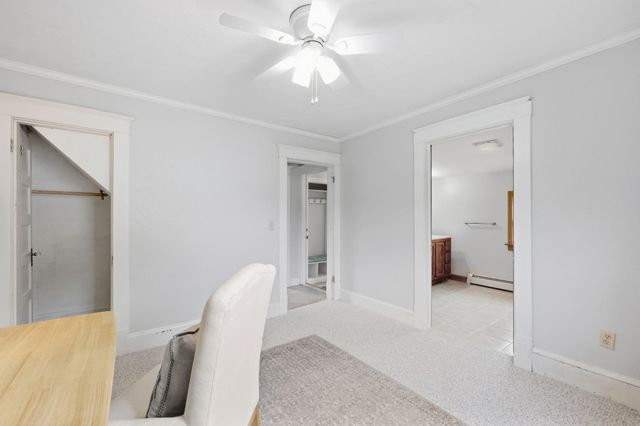 32 Wilmot St, Chicopee, MA 01013