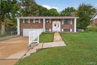 1104 Brookville Court, St Louis, MO 63125