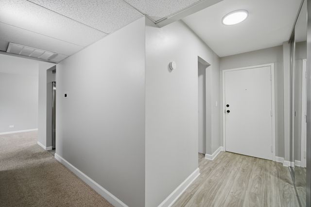 2600 Brookwood Way Drive 114, Rolling Meadows, IL 60008