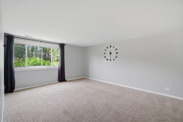 2600 Brookwood Way Drive 114, Rolling Meadows, IL 60008
