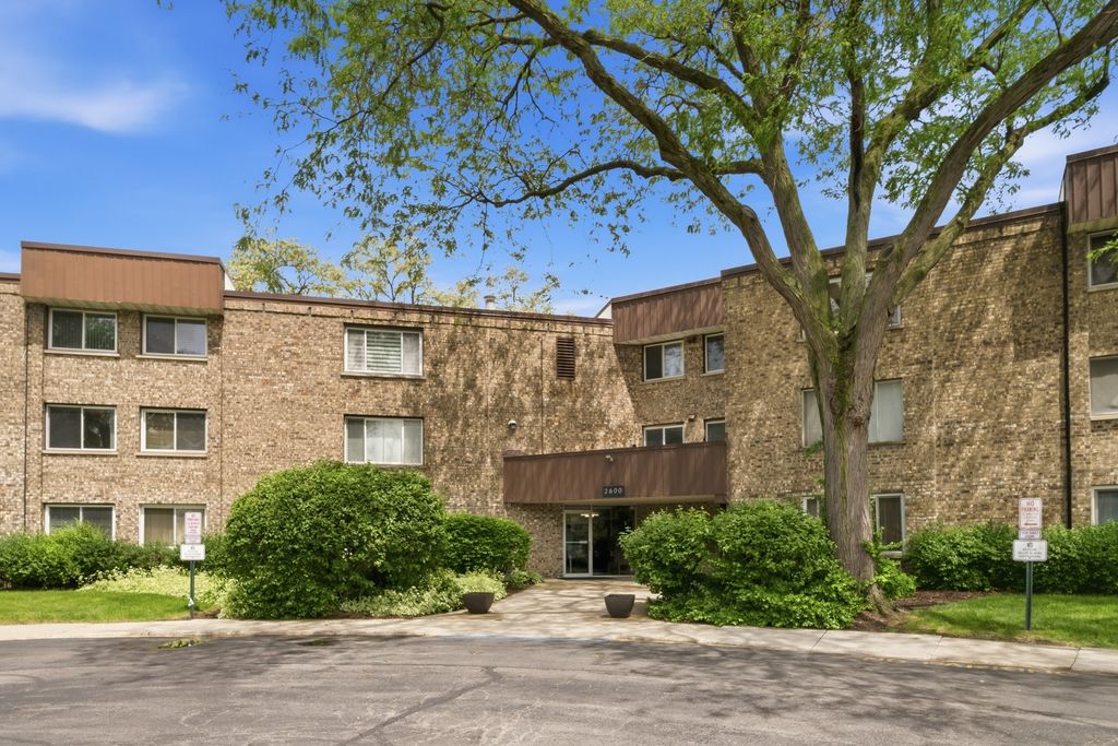 2600 Brookwood Way Drive 114, Rolling Meadows, IL 60008