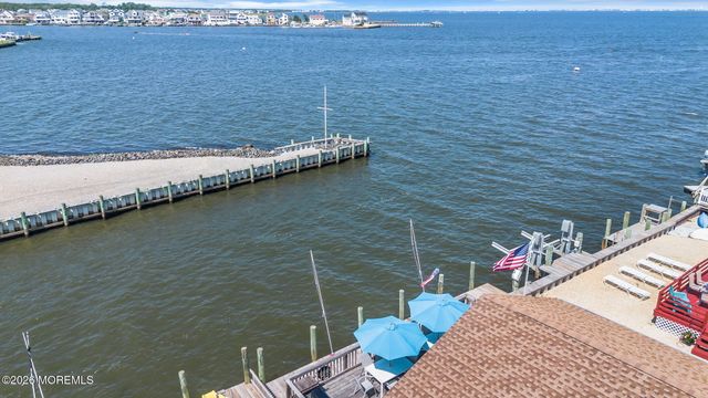 281 Sandlewood Drive, Bayville, NJ 08721