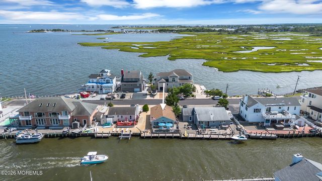 281 Sandlewood Drive, Bayville, NJ 08721
