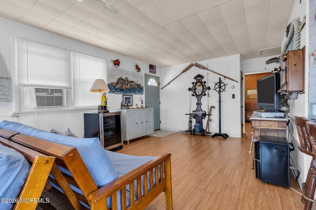 281 Sandlewood Drive, Bayville, NJ 08721