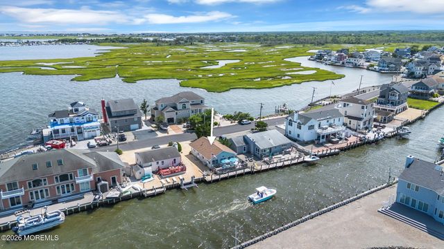 281 Sandlewood Drive, Bayville, NJ 08721