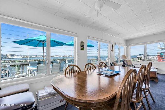 281 Sandlewood Drive, Bayville, NJ 08721