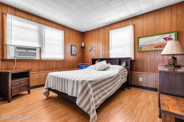 281 Sandlewood Drive, Bayville, NJ 08721