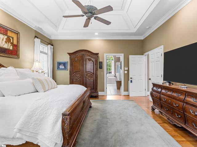 458 Carolina Club Drive, Spartanburg, SC 29306